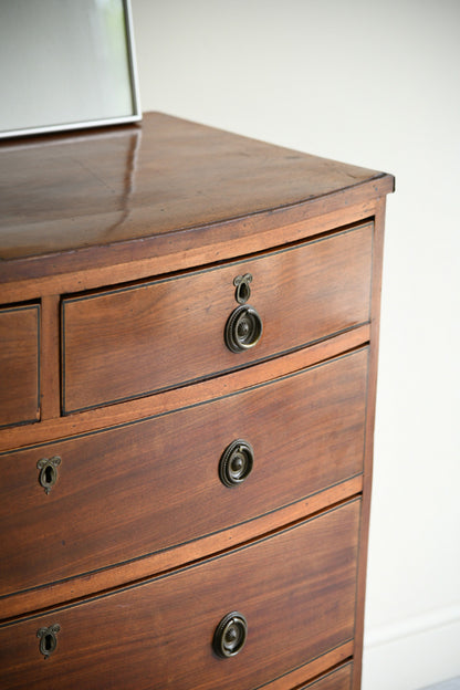 Early 19th Century Mahogany Bow Front Chest of Drawers