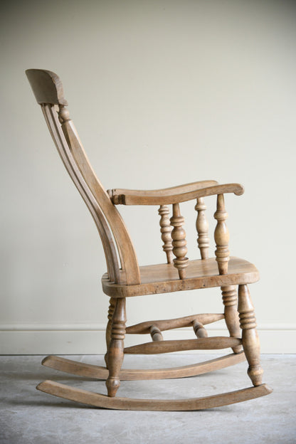 Beech Lathe Back Rocking Chair