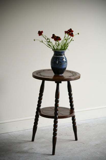Early 20th Century Oak Bobbin Turned Lamp Table with Carved Top