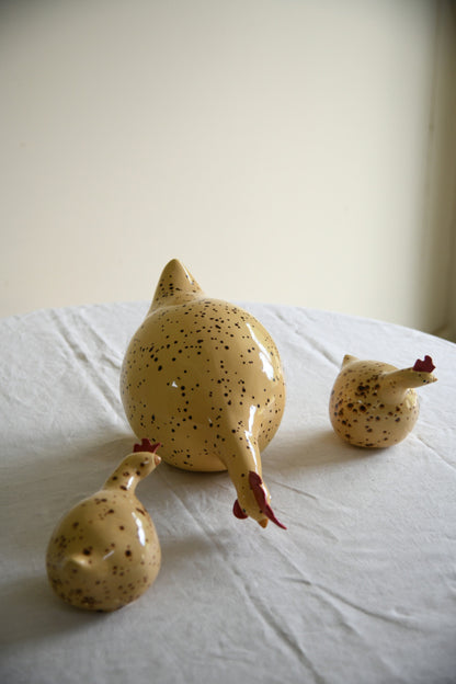 Longchamp France Faience Speckled Hen Family