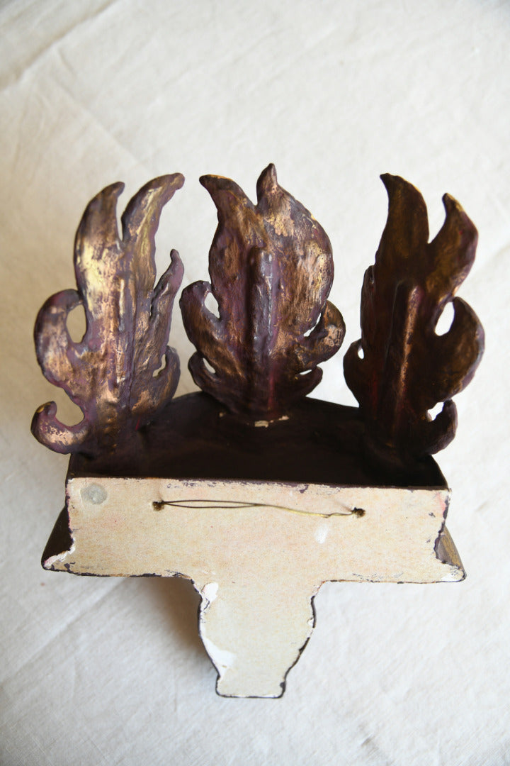 Decorative Moulded Gilt Wall Bracket