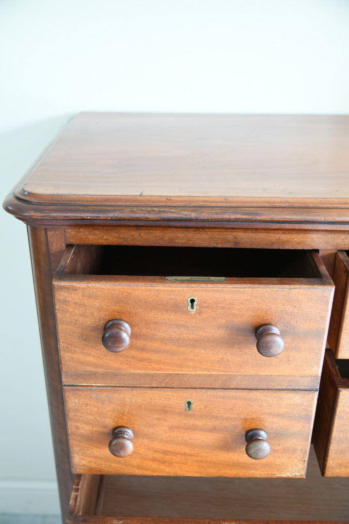 Victorian Mahogany Chest of Drawers