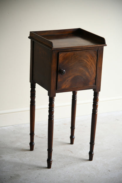 Antique Mahogany Pot Cupboard | Bedside Cabinet