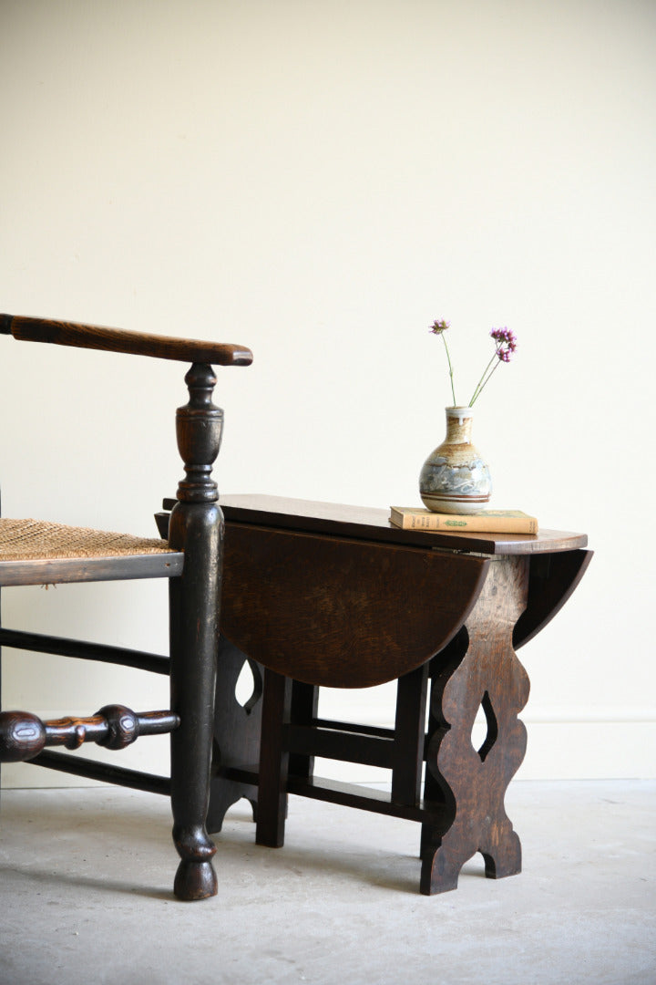 Early 20th Century Oak Gateleg Occasional Table