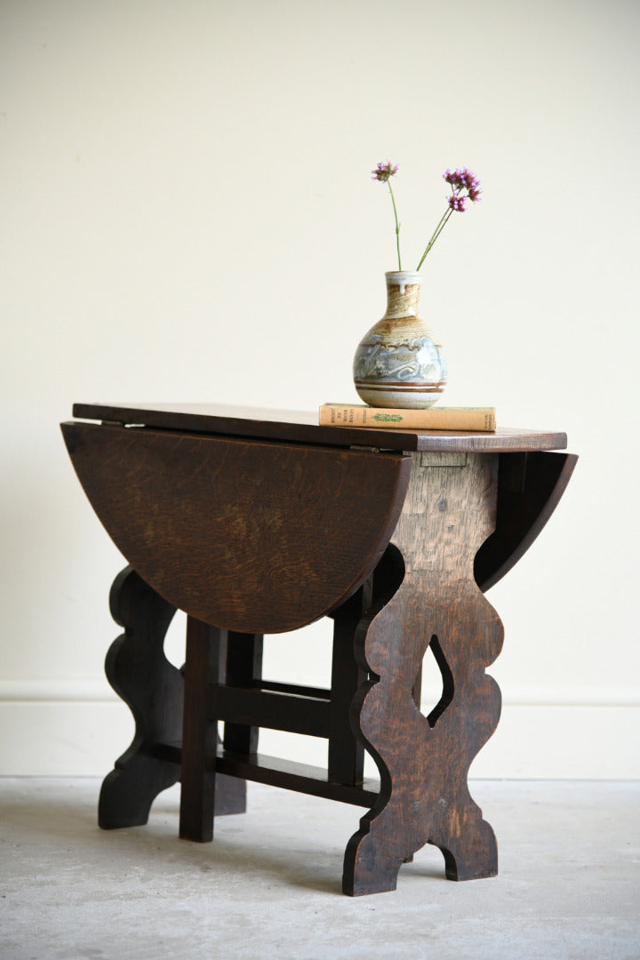 Early 20th Century Oak Gateleg Occasional Table