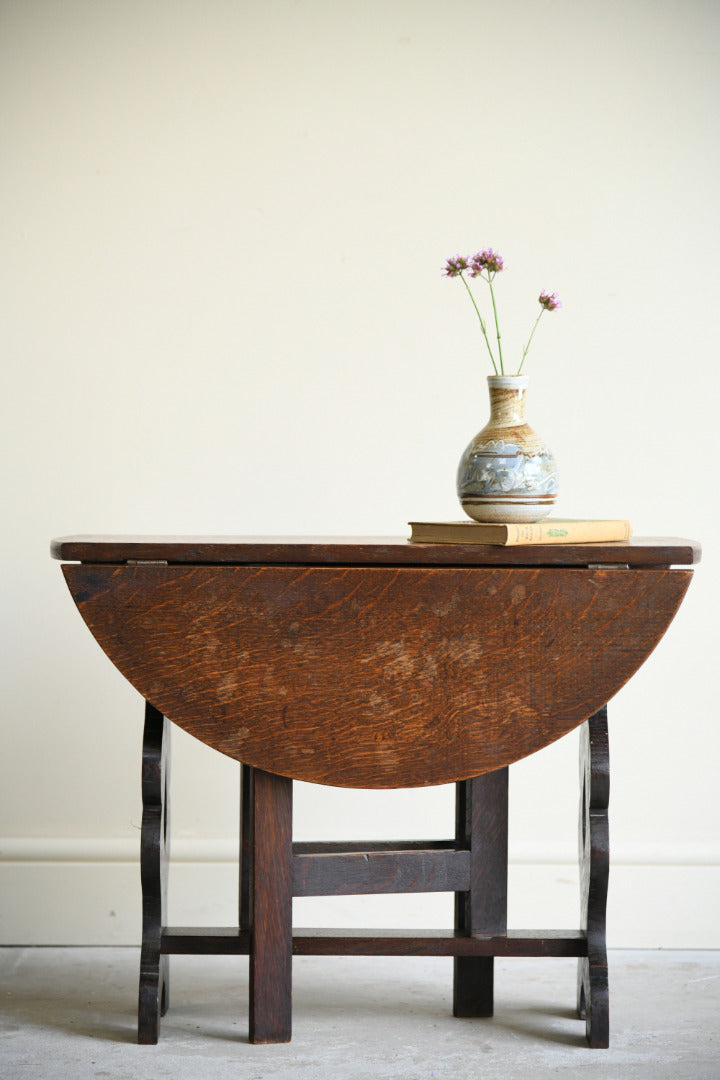 Early 20th Century Oak Gateleg Occasional Table