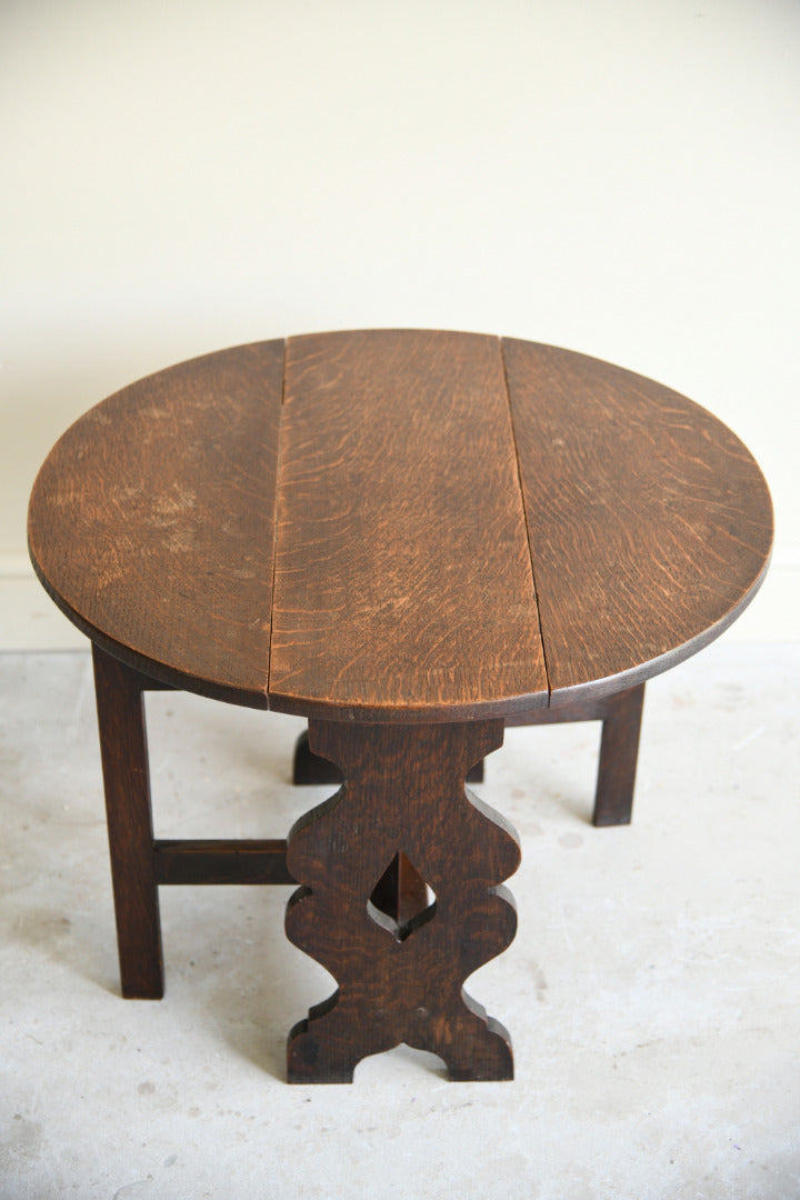 Early 20th Century Oak Gateleg Occasional Table