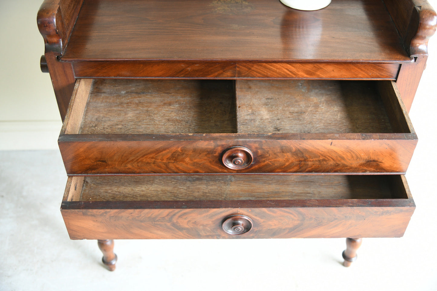 William IV Mahogany Washstand / Side Table