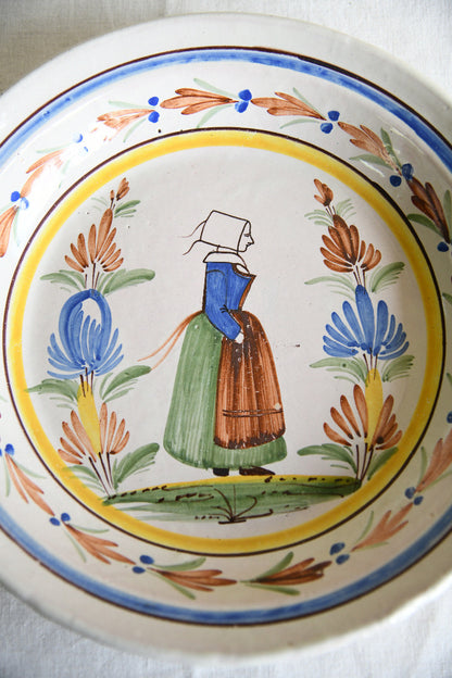 Pair of Henriot Quimper Faience Breton Figure Bowls