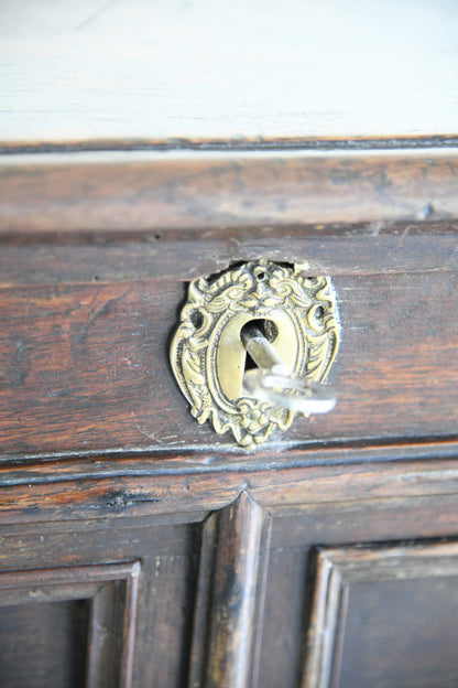 18th Century Oak Mule Chest