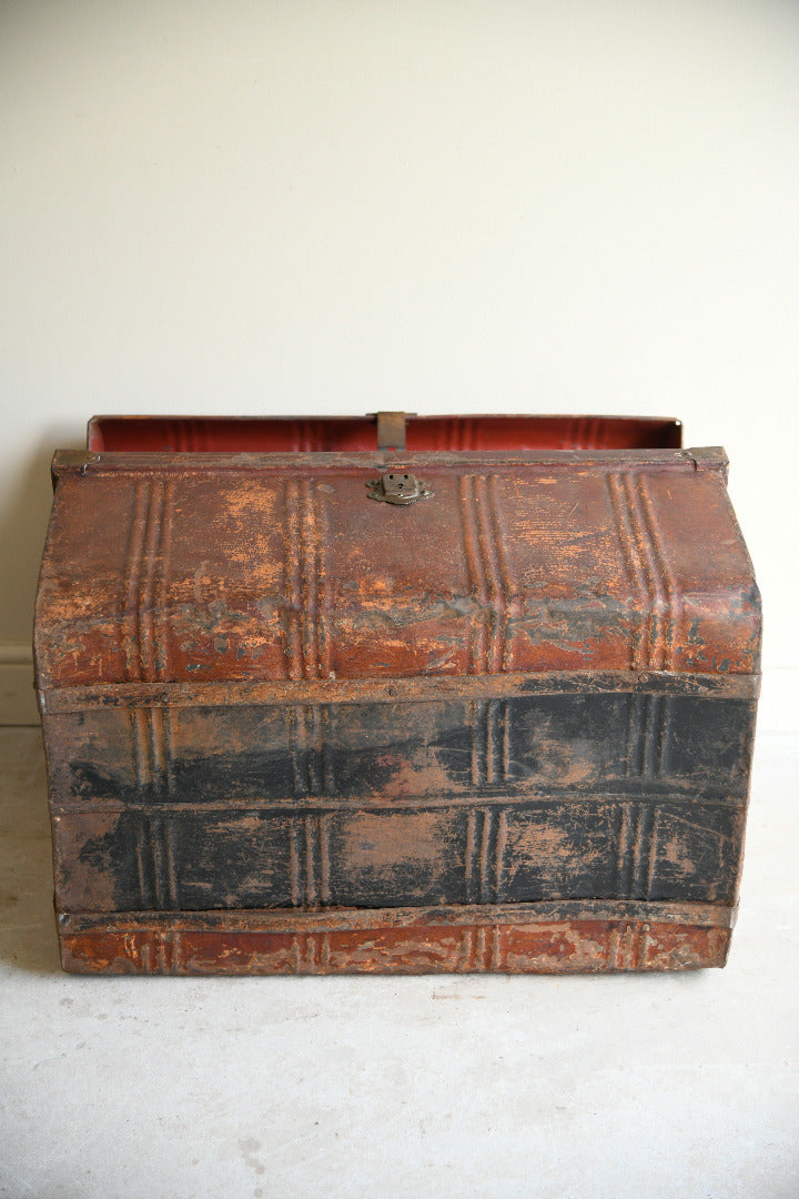Edwardian Painted Tin Trunk