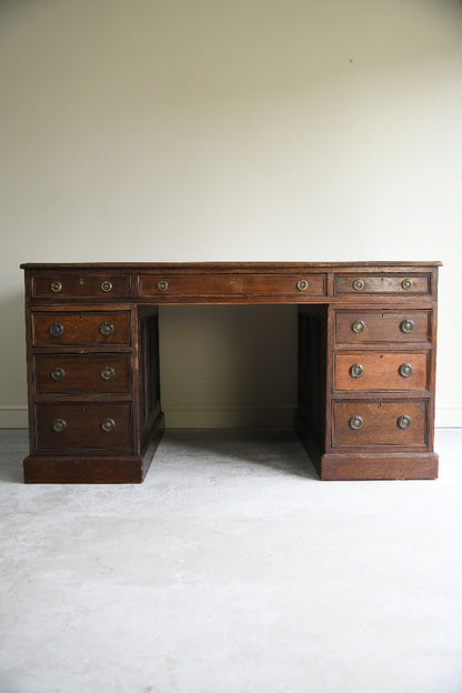Large Victorian Oak Pedestal Desk