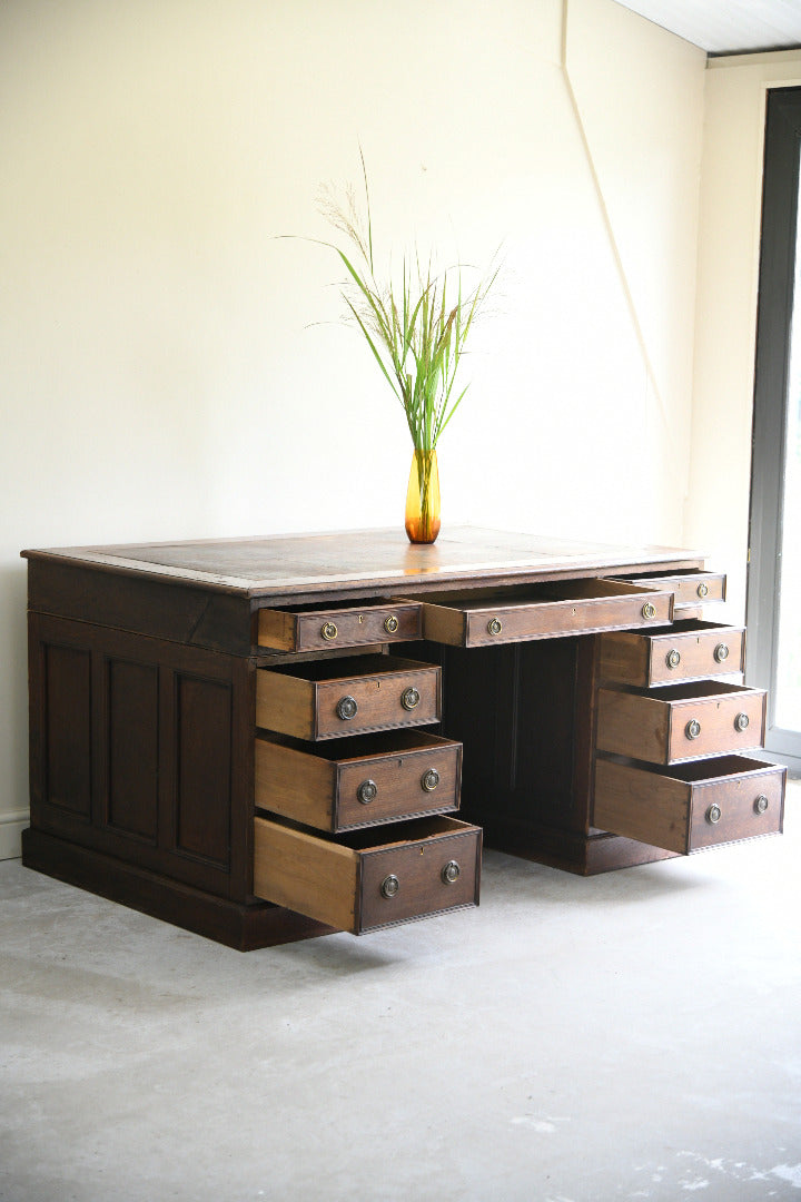Large Victorian Oak Pedestal Desk
