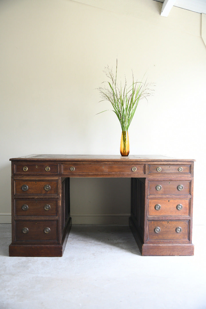 Large Victorian Oak Pedestal Desk