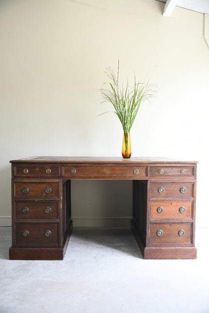 Large Victorian Oak Pedestal Desk