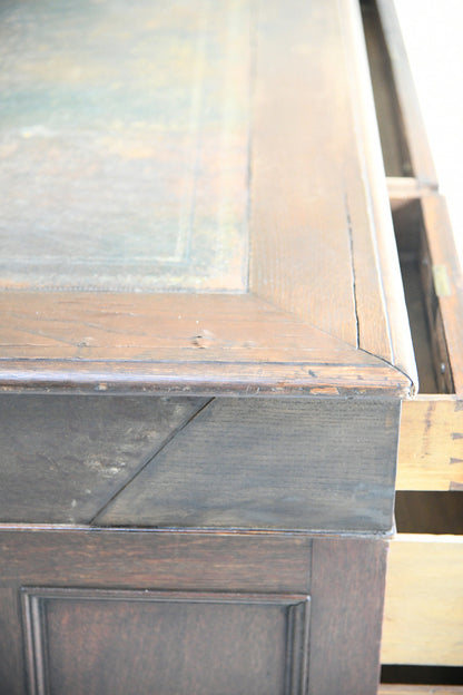 Large Victorian Oak Pedestal Desk