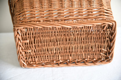 Vintage Rectangular Willow Shopping Basket