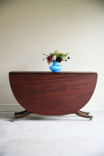Early 19th Century Mahogany Drop Leaf Dining Table