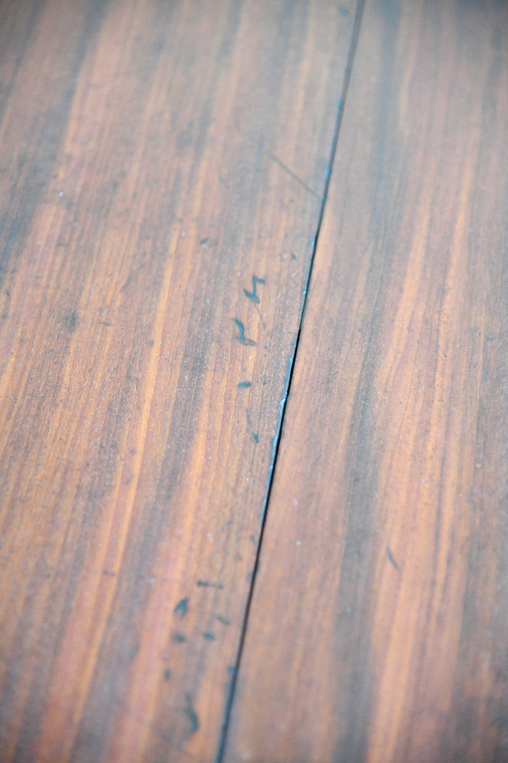 Early 19th Century Mahogany Drop Leaf Dining Table