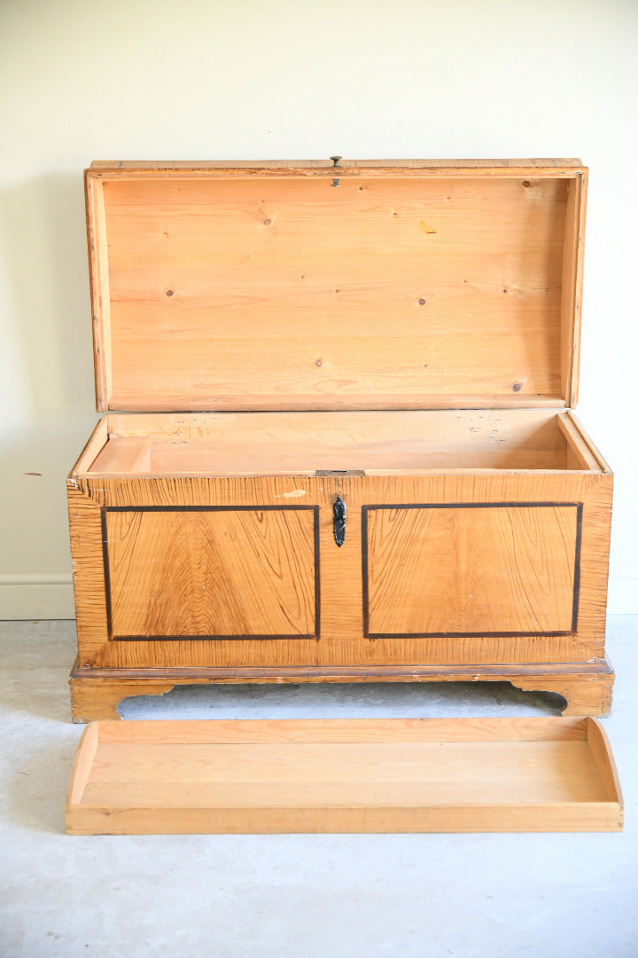 Early 20th Century Painted Scumble Dome Top Trunk