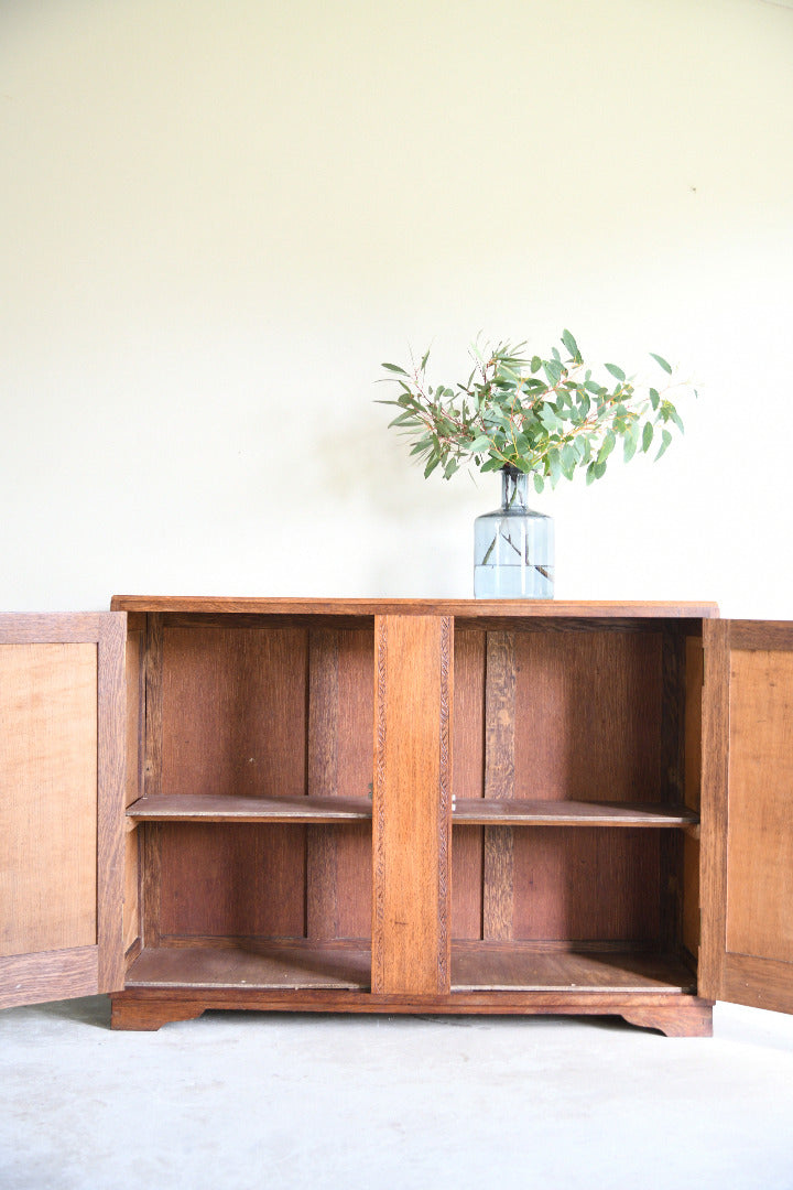 Early 20th Century Oak Sideboard Cupboard