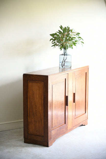 Early 20th Century Oak Sideboard Cupboard