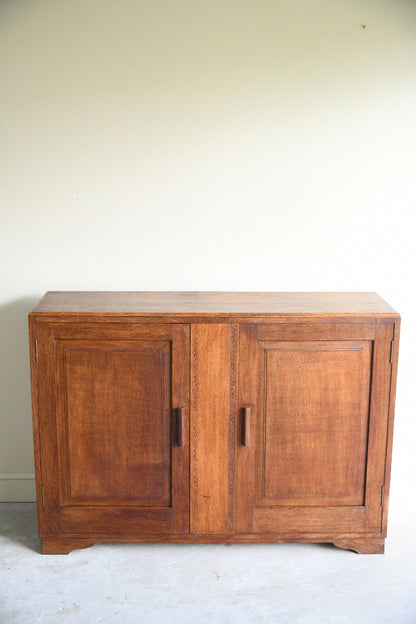 Early 20th Century Oak Sideboard Cupboard