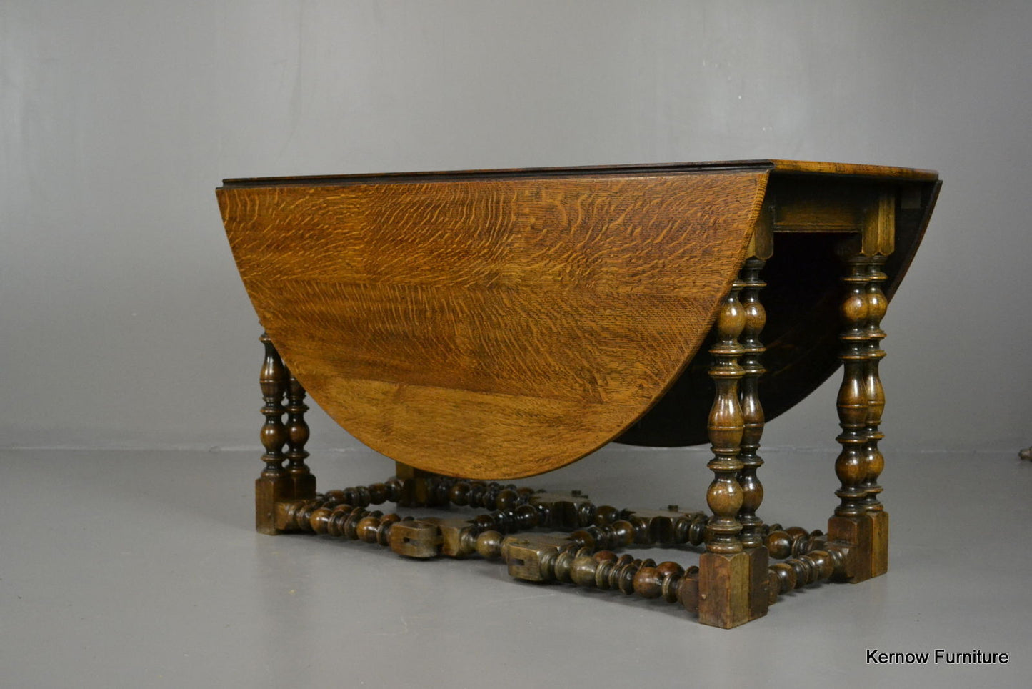 Antique Large Oval Oak Gate Leg Drop Leaf Table - Kernow Furniture