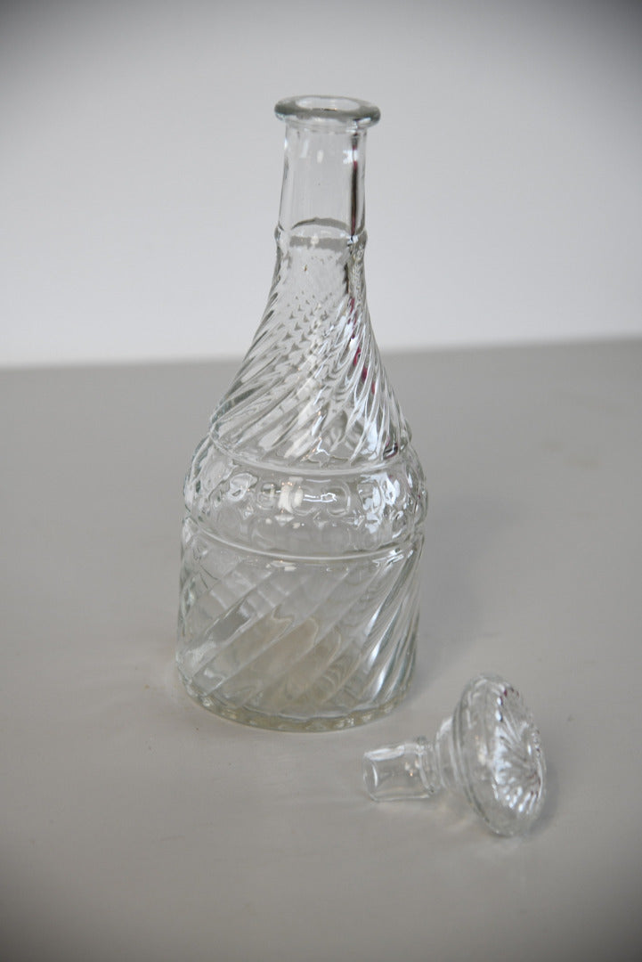 Retro Clear Glass Decanter