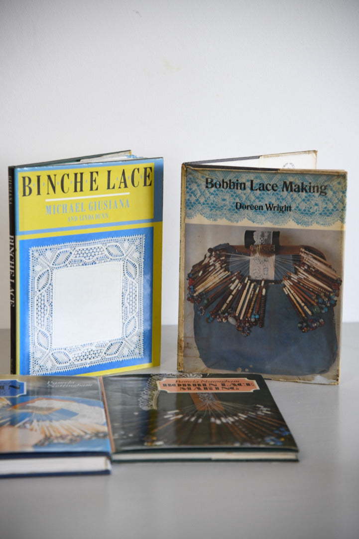 Vintage Lace Books