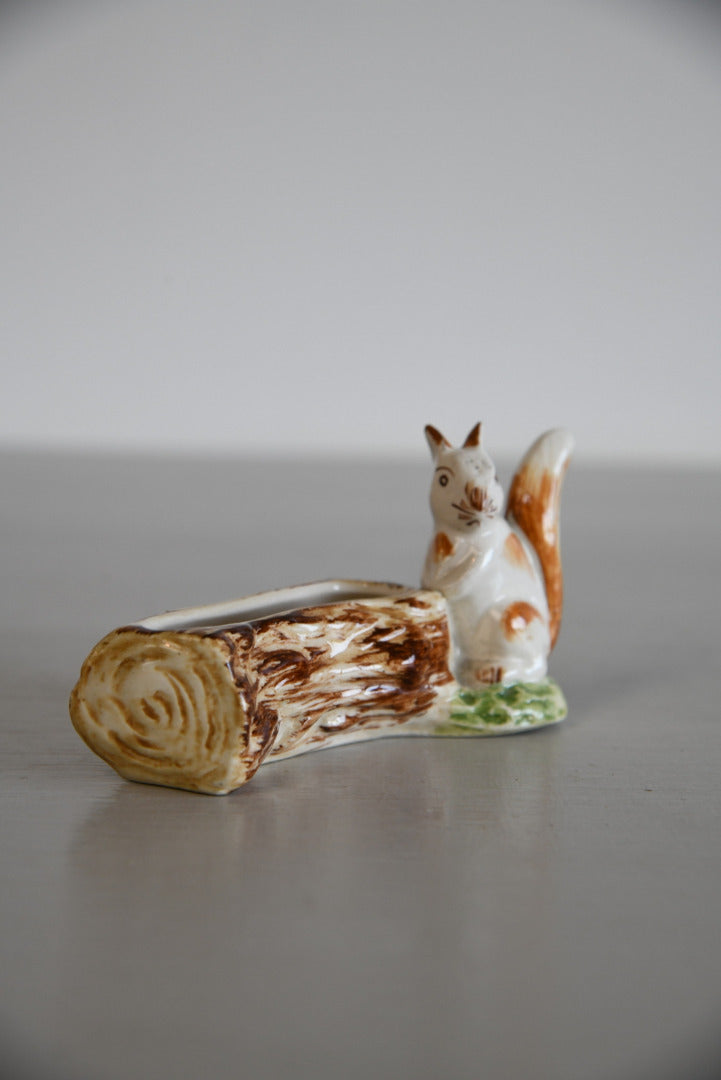 Vintage Squirrel Posy