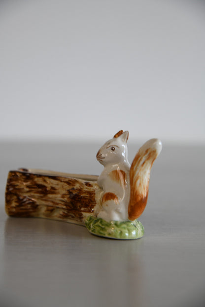 Vintage Squirrel Posy