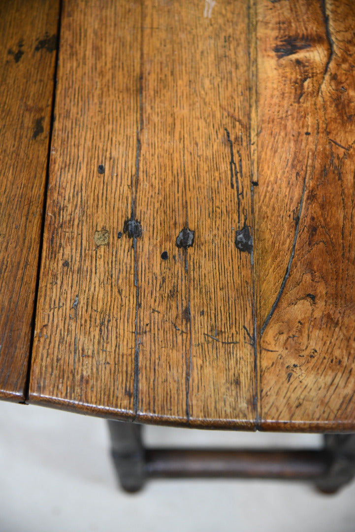 17th Century & Later Oak Table