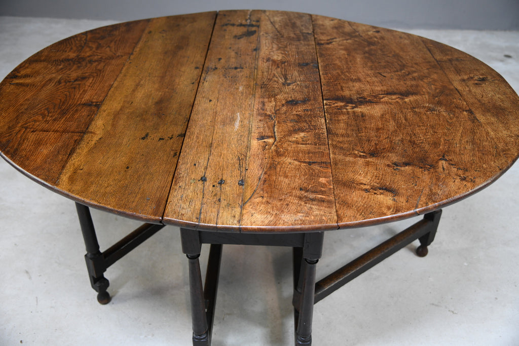 17th Century & Later Oak Table