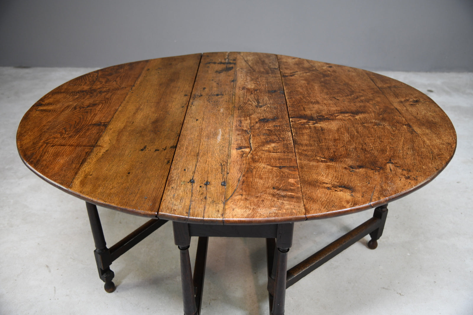 17th Century & Later Oak Table