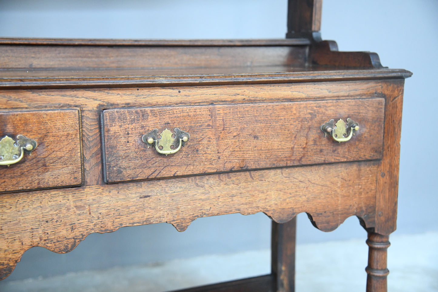 Georgian Oak Dresser