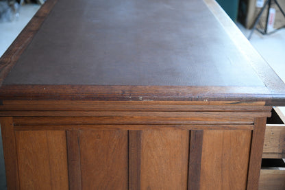 Early 20th Century Mahogany Desk