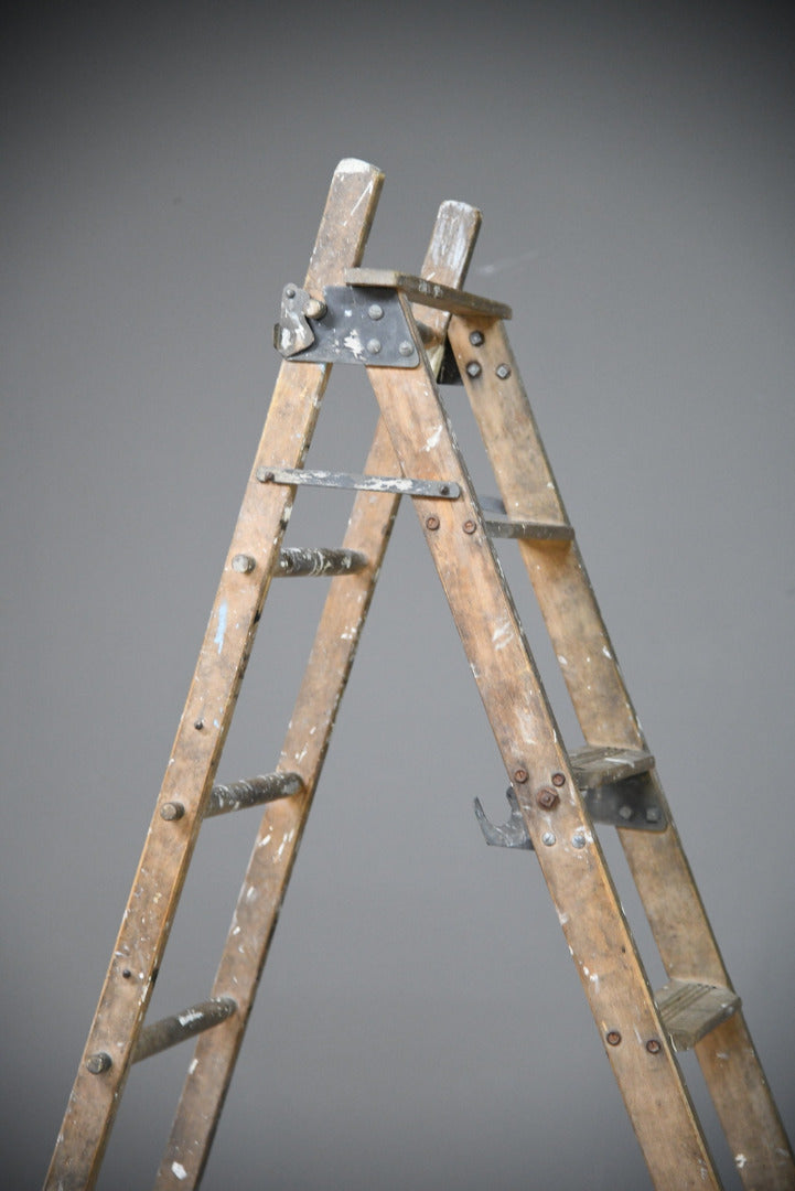 Vintage Wooden Step ladder