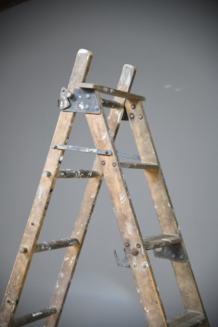 Vintage Wooden Step ladder