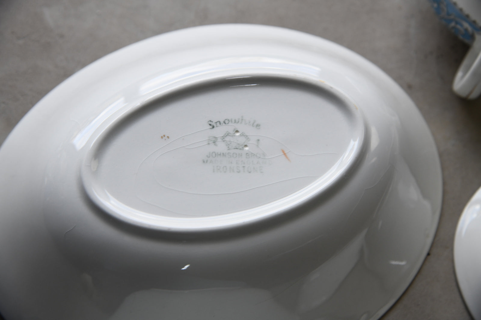 Johnson Bros Snowhite Oval Bowl Plate Jug Kernow Furniture