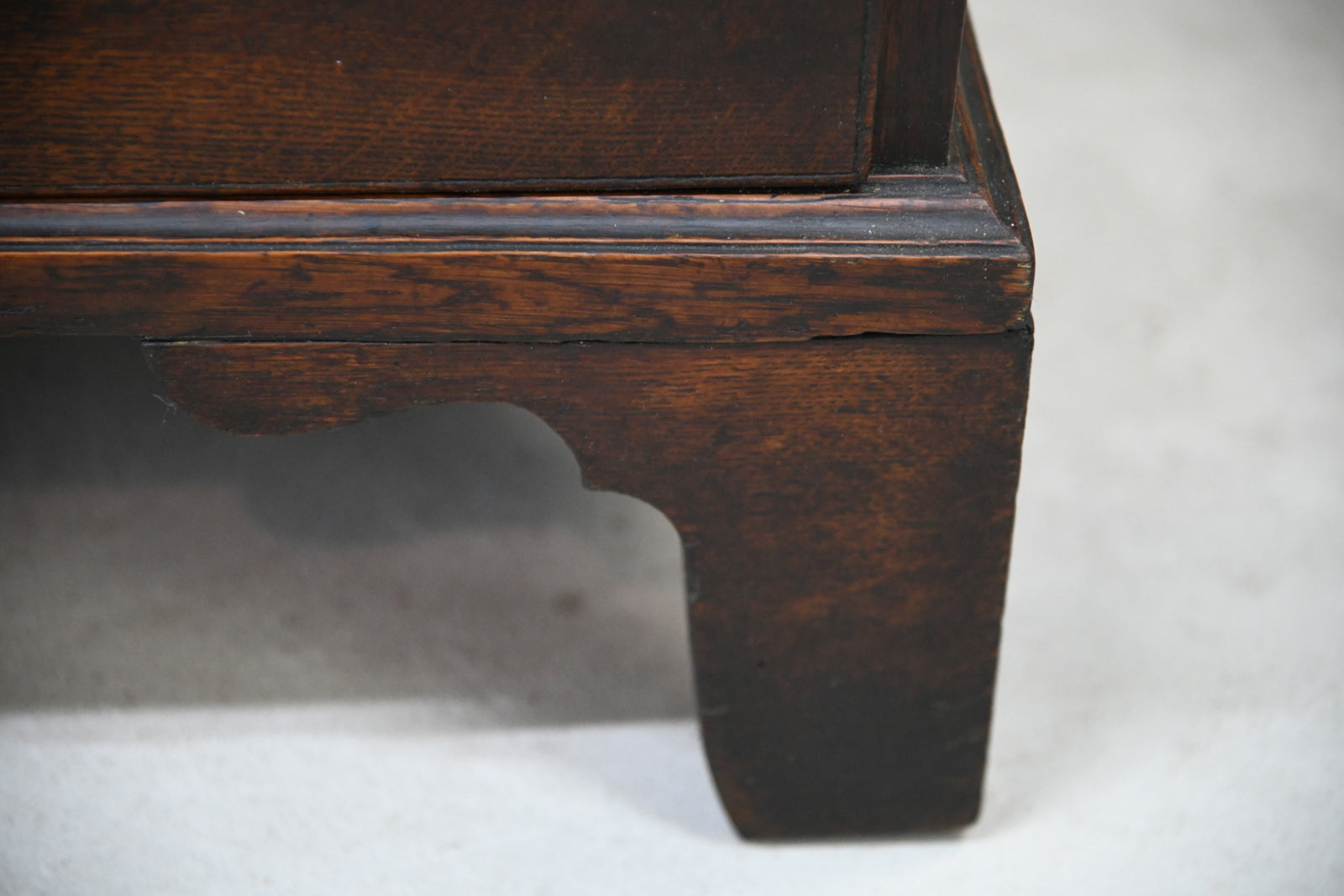 Antique Oak Chest of Drawers