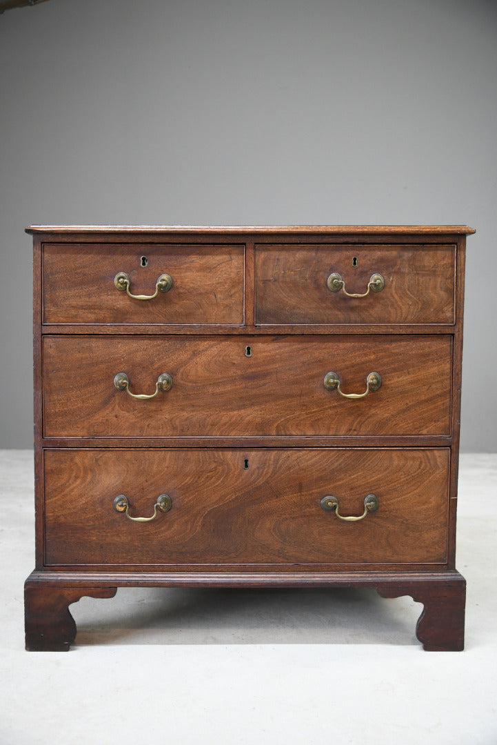 Antique Mahogany Chest of Drawers