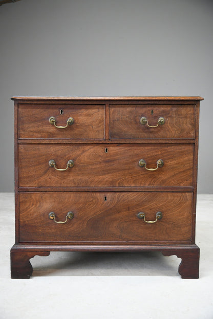 Antique Mahogany Chest of Drawers