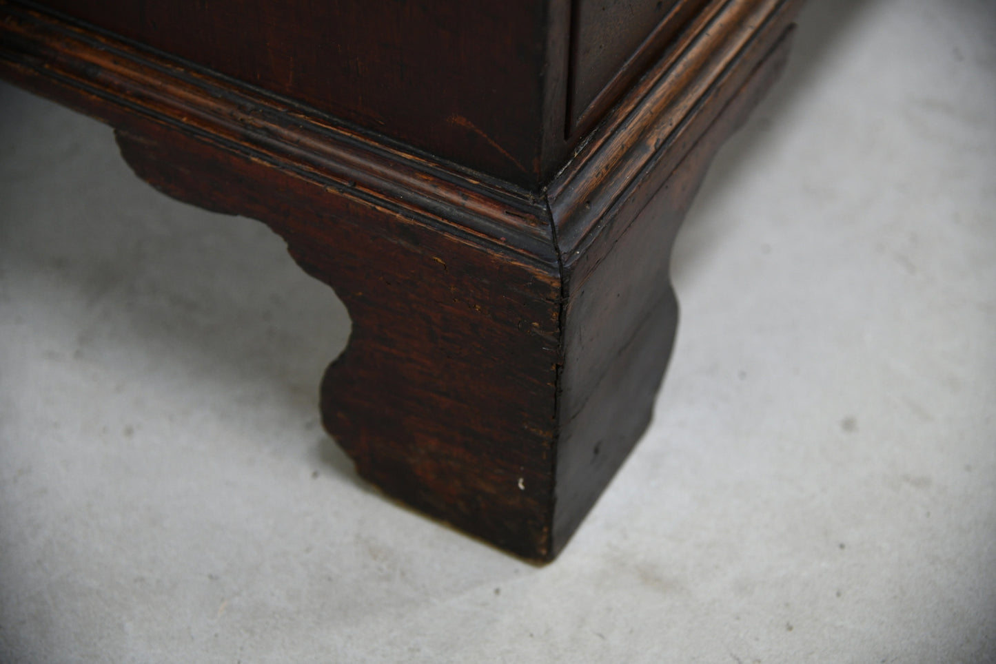 Antique Mahogany Chest of Drawers