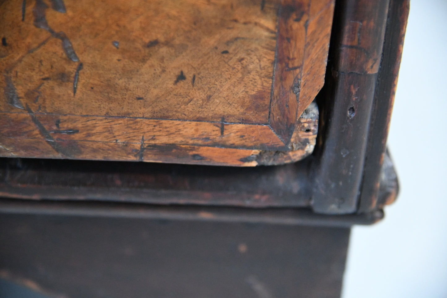 18th Century Walnut Chest of Drawers