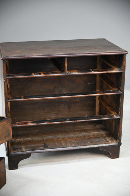 18th Century Walnut Chest of Drawers