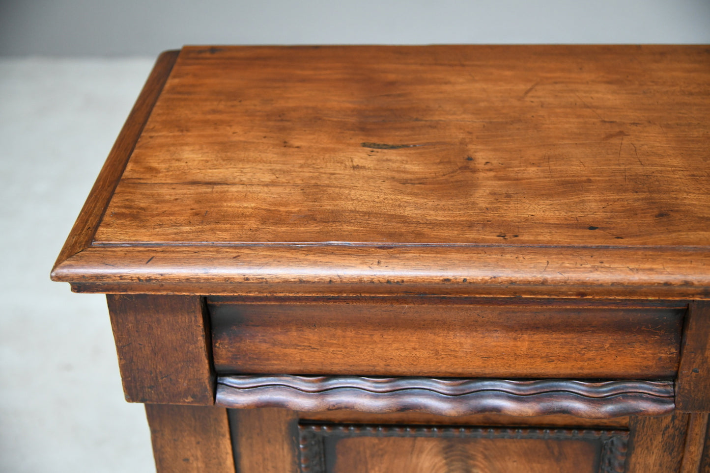 Victorian Mahogany Sideboard