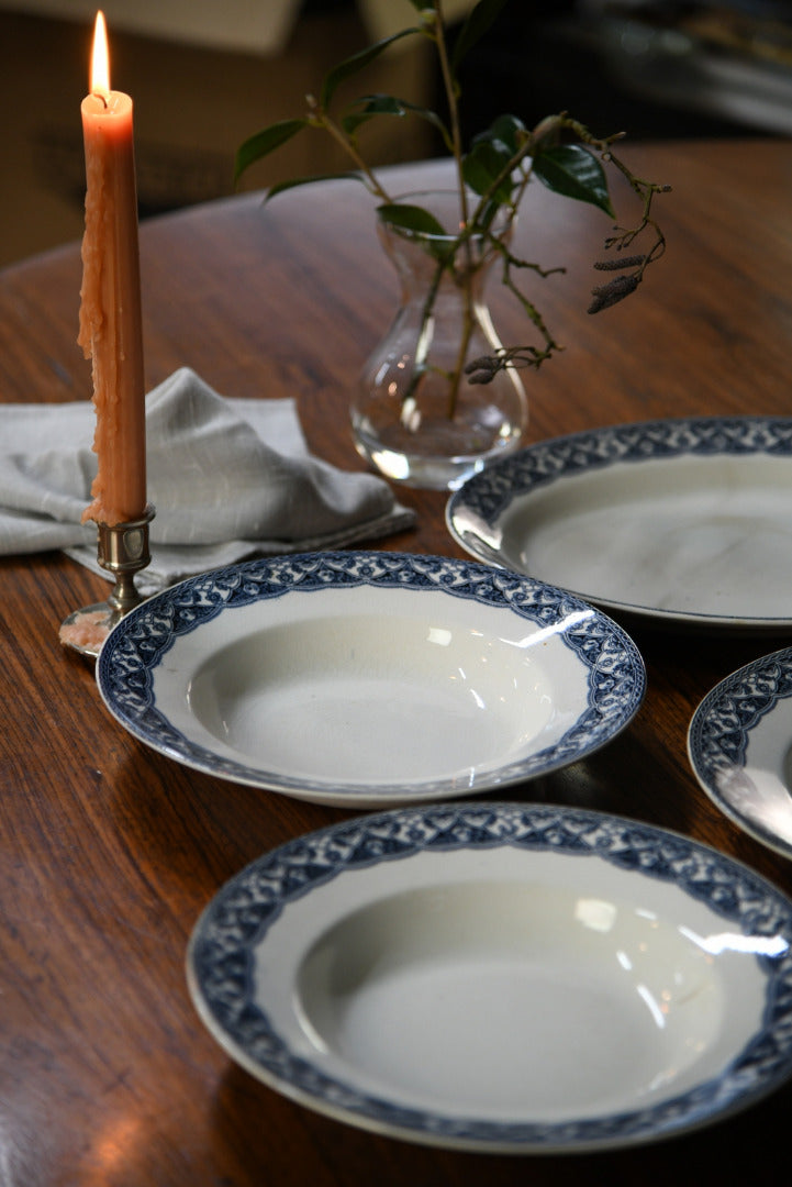 4 Vintage Empire Ware Bowls & Oval Plate