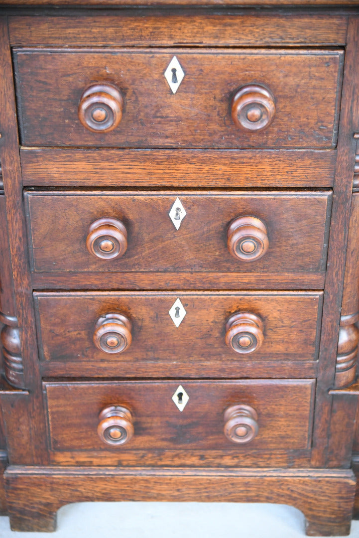 Georgian Oak Dresser