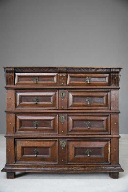 Late 17th Century Oak Chest of Drawers